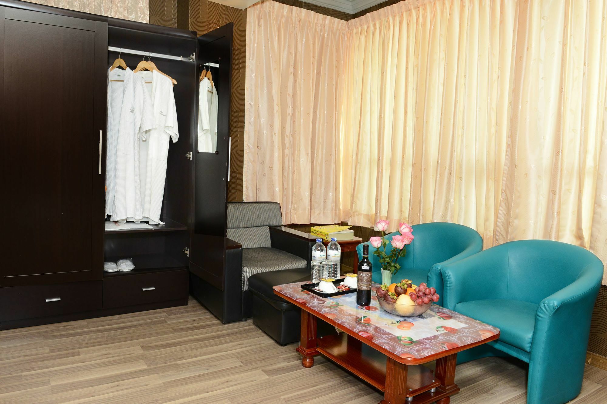Hotel Grand United - Chinatown Yangon